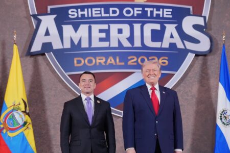 Ecuadorian President Daniel Noboa and US President Donald Trump (1) Ecuadorian President Daniel Noboa and US President Donald Trump
