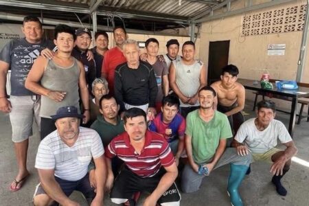 fishermen Ecuador kidnapped 2 Ecuadorian fishermen