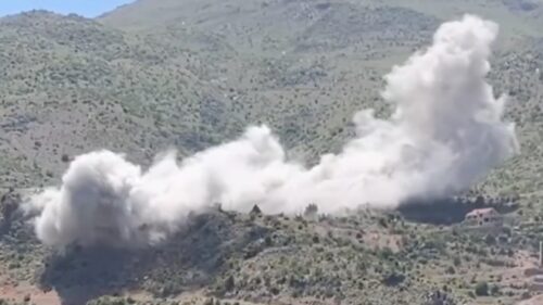 Tyre village struck by Israeli airstrikes